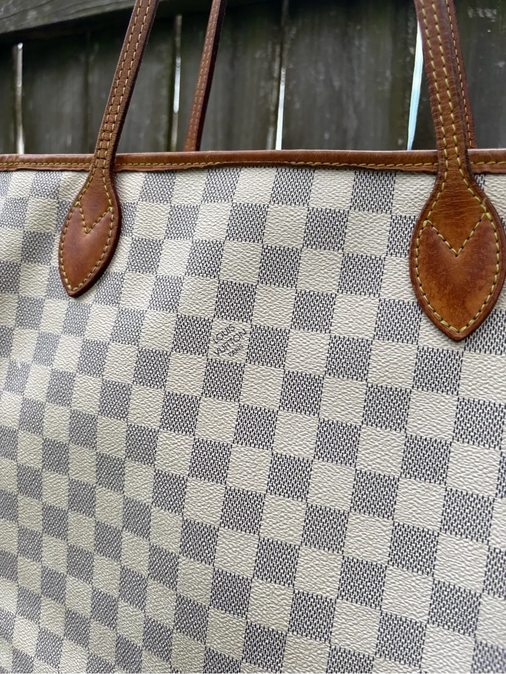 Louis Vuitton mm Azur Neverfull